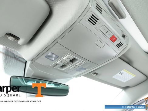 Used 2025 Volkswagen Jetta SE w/ Sunroof Package FWD image 62