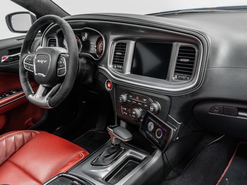 Used 2022 Dodge Charger SRT Hellcat image 27