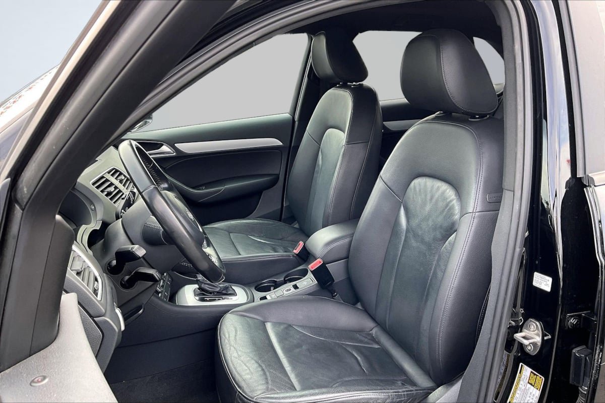 Used 2017 Audi Q3 2.0T Premium w/ Convenience Package FWD image 25