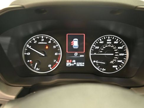 Used 2025 Subaru Crosstrek 2.5i Premium AWD/4WD image 11