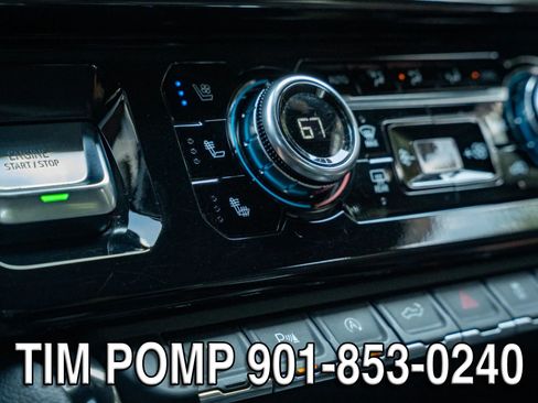 Used 2024 GMC Sierra 1500 AT4 w/ Technology Package AWD/4WD image 25