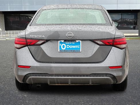 Used 2025 Nissan Sentra S image 8