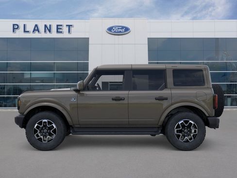 New 2026 Ford Bronco Outer Banks AWD/4WD image 3