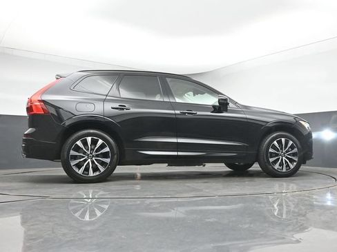Used 2024 Volvo XC60 B5 Plus w/ Protection Package Premier AWD/4WD image 42
