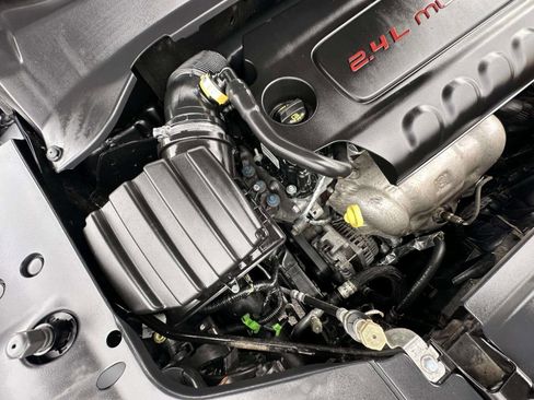 Used 2018 Jeep Compass Latitude w/ Popular Equipment Group image 28