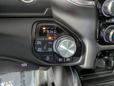 Used 2021 RAM 1500 Laramie AWD/4WD image 31