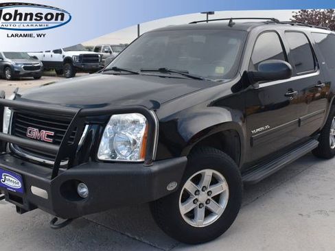 Used 2011 GMC Yukon XL SLT w/ SLT-2 Equipment Package AWD/4WD image 1