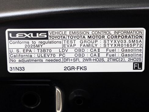 Used 2025 Lexus IS 350 F Sport w/ Navigation Package RWD image 32