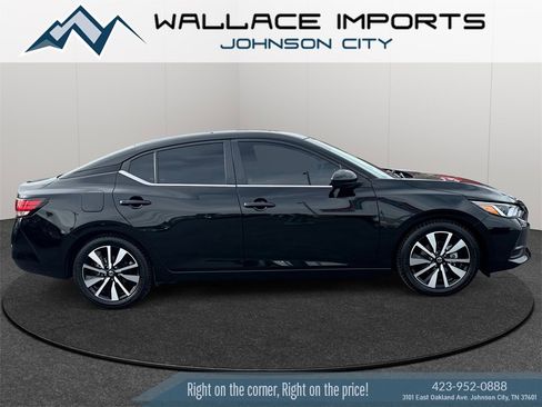 Used 2022 Nissan Sentra SV w/ SV Premium Package image 6