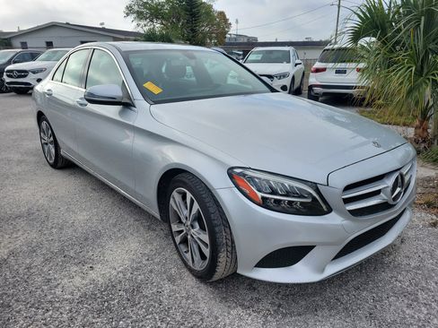 Used 2020 Mercedes-Benz C 300 Sedan image 2