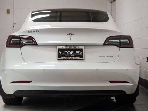 Used 2022 Tesla Model 3 Long Range AWD/4WD image 29