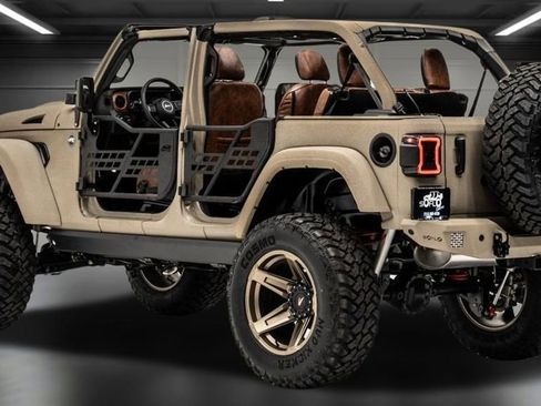 Used 2025 Jeep Wrangler Sport image 57