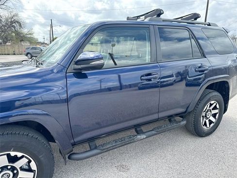 Used 2022 Toyota 4Runner TRD Off-Road Premium image 35