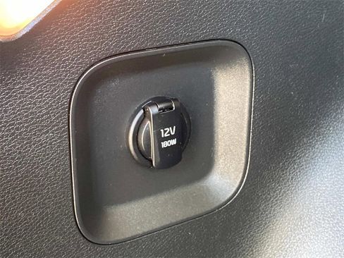 Used 2024 Kia Sportage LX image 13