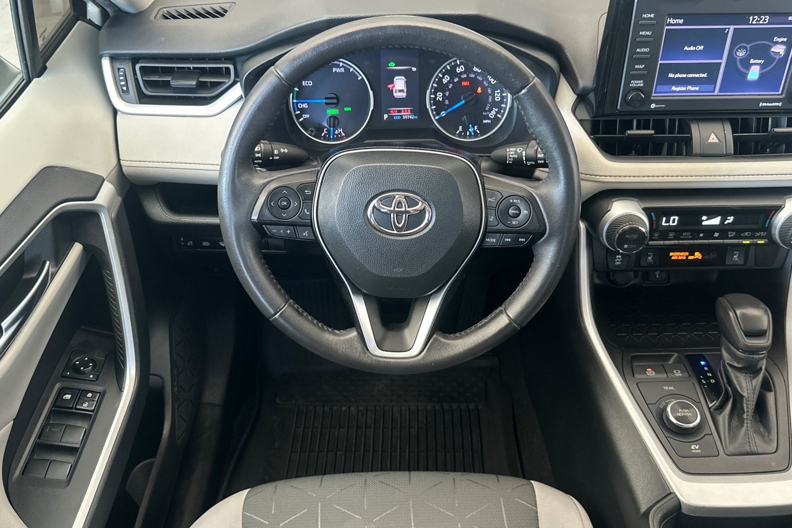 Certified 2021 Toyota RAV4 XLE w/ XLE Grade Weather Package AWD/4WD image 13