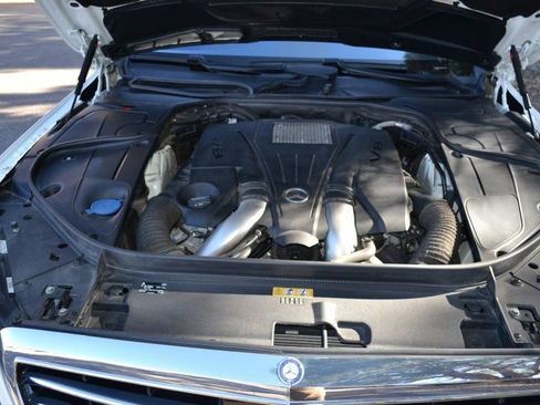 Used 2016 Mercedes-Benz S 550 4MATIC Sedan image 40