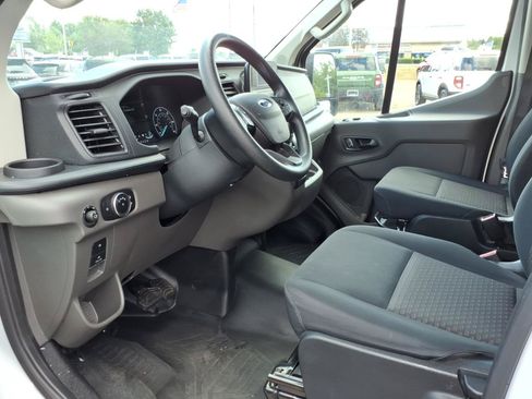 Used 2025 Ford Transit 250 Low Roof w/ Exterior Upgrade Package RWD image 14