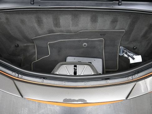 Used 2023 Chevrolet Corvette Stingray Preferred Conv w/ Z51 Performance Package RWD image 22