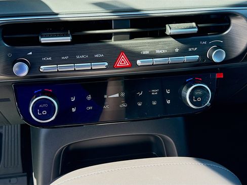 New 2026 Hyundai Palisade Calligraphy FWD image 13
