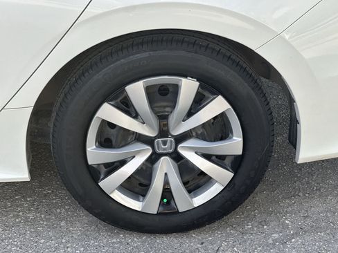 Used 2024 Honda Civic LX image 11