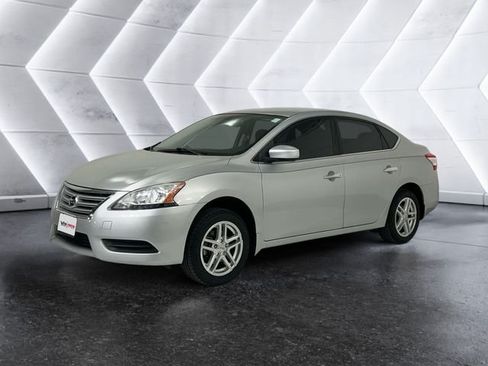 Used 2014 Nissan Sentra SV FWD image 3
