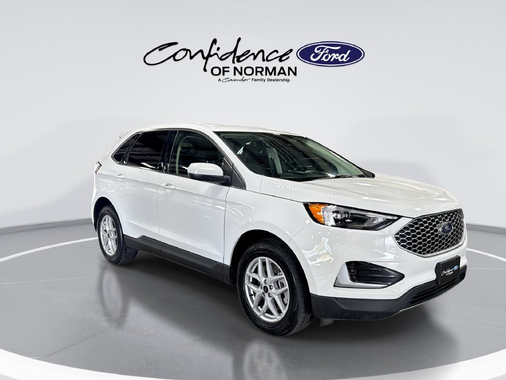 Used 2024 Ford Edge SEL AWD/4WD image 11
