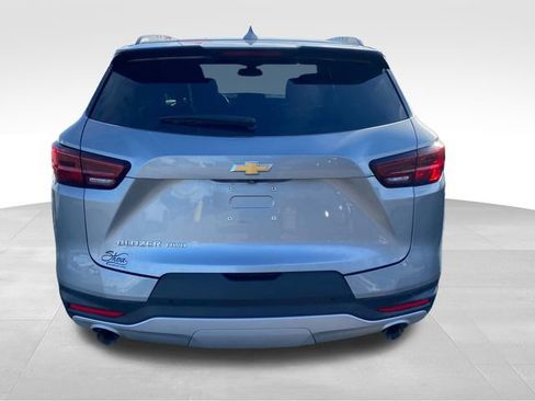 Certified 2024 Chevrolet Blazer LT w/ Convenience Package image 10