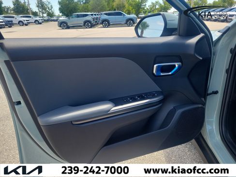 New 2026 Kia K4 FWD image 23
