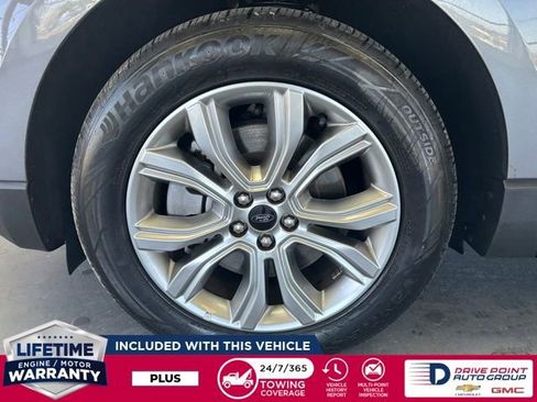 Used 2024 Ford Edge Titanium image 12