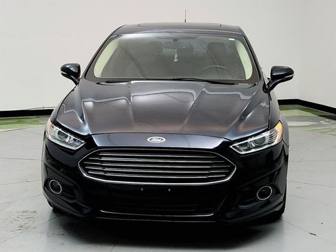 Used 2014 Ford Fusion Energi SE image 2