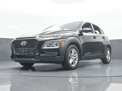 Used 2021 Hyundai Kona SE image 49