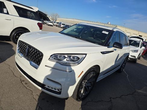 Used 2020 Lincoln Aviator Grand Touring w/ Equipment Group 302A AWD/4WD image 1