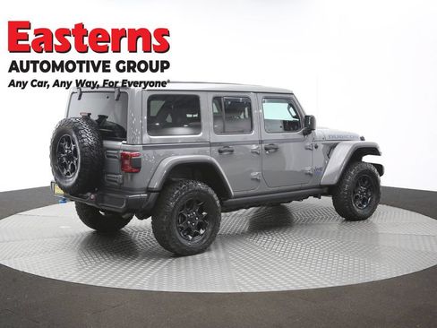 Used 2022 Jeep Wrangler Unlimited Rubicon 4xe w/ Cold Weather Group AWD/4WD image 43