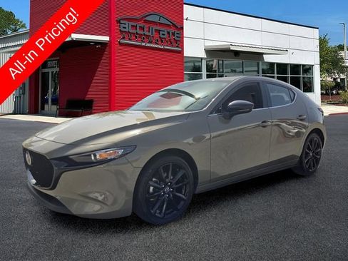 Used 2024 MAZDA MAZDA3 s AWD/4WD image 1