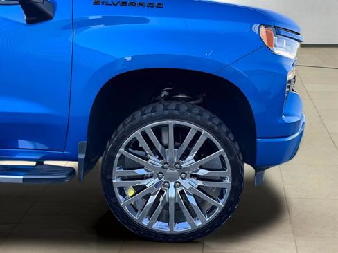 Used 2023 Chevrolet Silverado 1500 RST w/ LPO, Dark Essentials Package AWD/4WD image 39