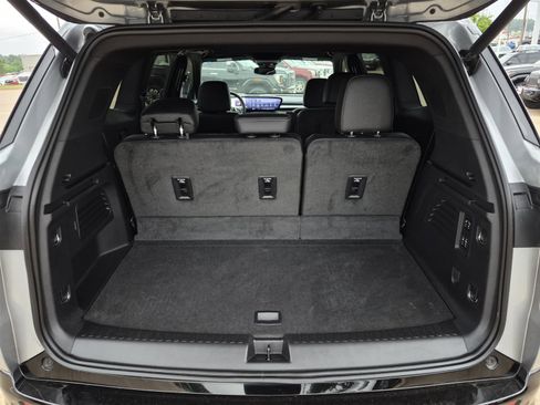 Certified 2025 Buick Enclave Sport Touring w/ Power Package FWD image 8