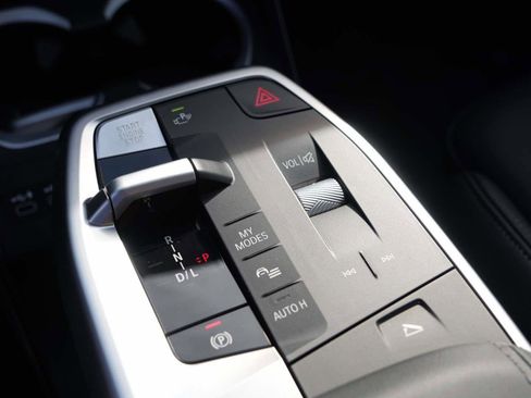 Used 2024 BMW X1 xDrive28i w/ Premium Package image 22