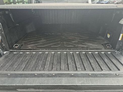 Used 2021 Toyota Tacoma TRD Off-Road image 10