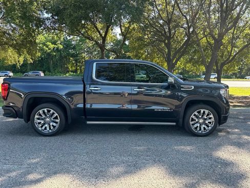 Used 2024 GMC Sierra 1500 Denali w/ Denali Reserve Package AWD/4WD image 5