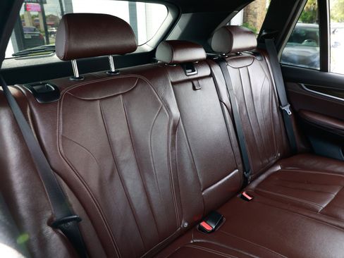 Used 2017 BMW X5 xDrive40e image 17