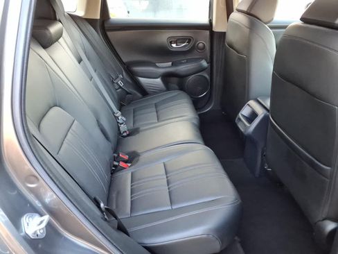 Used 2023 Honda HR-V EX-L image 11