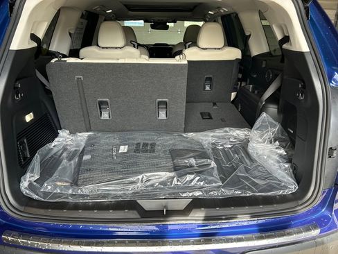New 2026 Subaru Ascent Limited AWD/4WD image 18