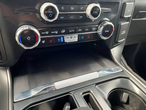 Used 2024 Ford F150 Lariat AWD/4WD image 21