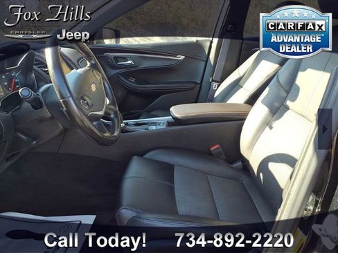 Used 2016 Chevrolet Impala LT w/ Convenience Package image 14