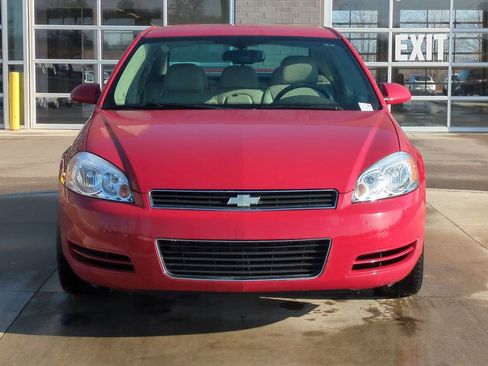 Used 2008 Chevrolet Impala LT w/ Luxury Edition Package image 8