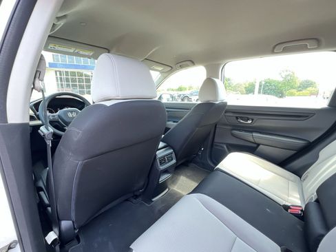 Used 2023 Honda CR-V LX image 27
