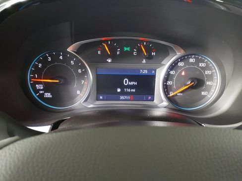 Used 2020 Chevrolet Traverse LT w/ LT Premium Package FWD image 30