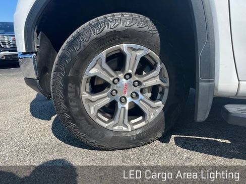 Used 2023 GMC Sierra 1500 SLT w/ SLT Convenience Package AWD/4WD image 48