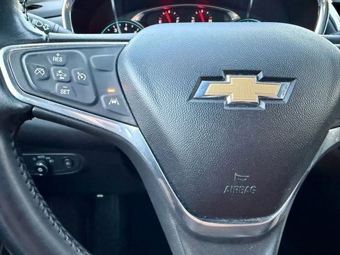 Used 2020 Chevrolet Equinox LT image 27