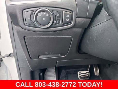 Used 2022 Ford Edge ST-Line AWD/4WD image 32